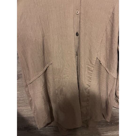 Soft Surroundings Tunic sz 1X Tan Decorative Buttons Top Blouse Plus Stretch - Picture 2 of 9
